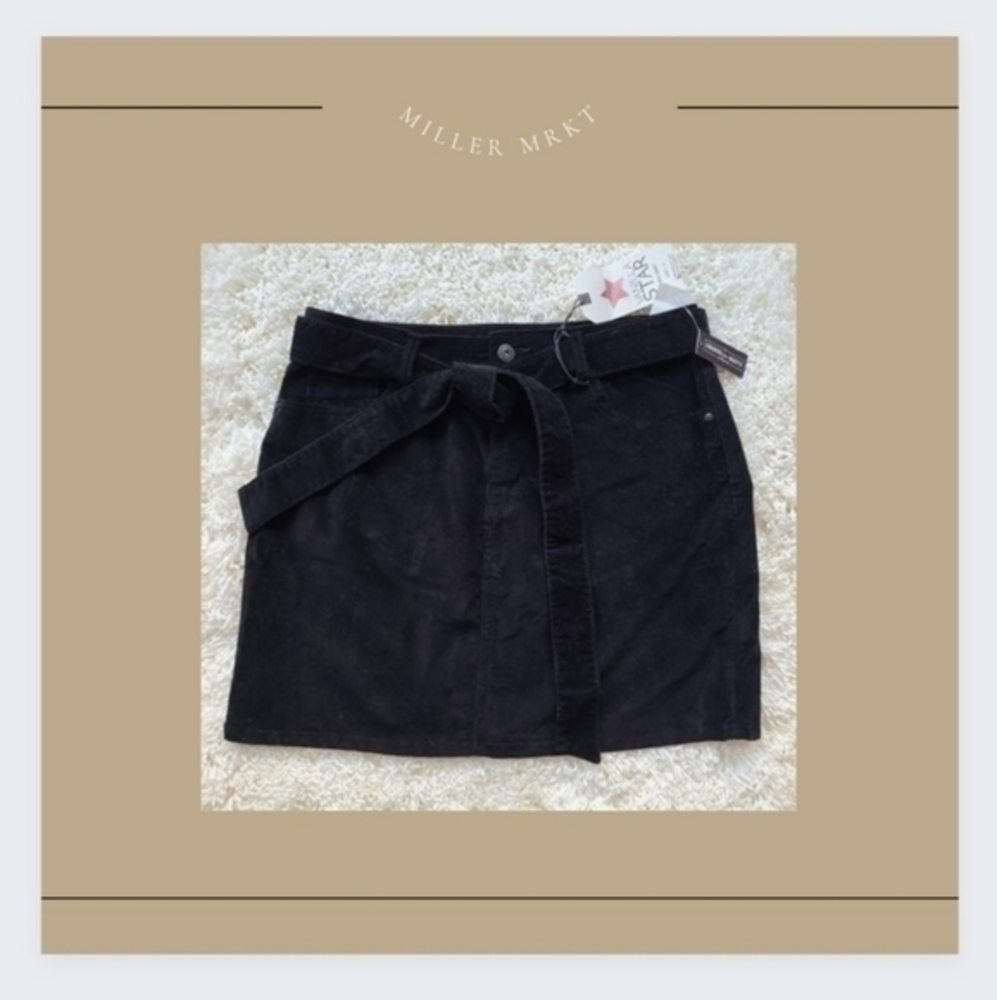 Belted Vanilla Star‎ Black Mini Skirt